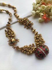 Antique style bunch gundus with ruby & green kundan pendant-Silver Neckpiece-pl-House of Taamara