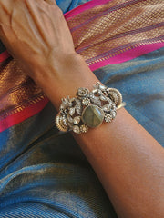 Grey onyx with kundan silver cuff bracelet-Silver Bracelet-PL-House of Taamara