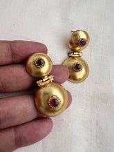Antique Gold polish ruby hangings