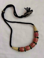 Gold polish big ruby beads stringed necklace
