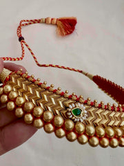 Antique gold polish thussi necklace with jadau motifs