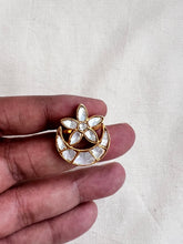Gold polish kundan adjustable ring