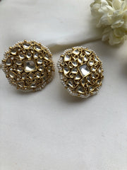 Kundan round earrings