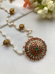 Round vintage style pendant with gundu beads & pearls chain-Silver Neckpiece-PL-House of Taamara