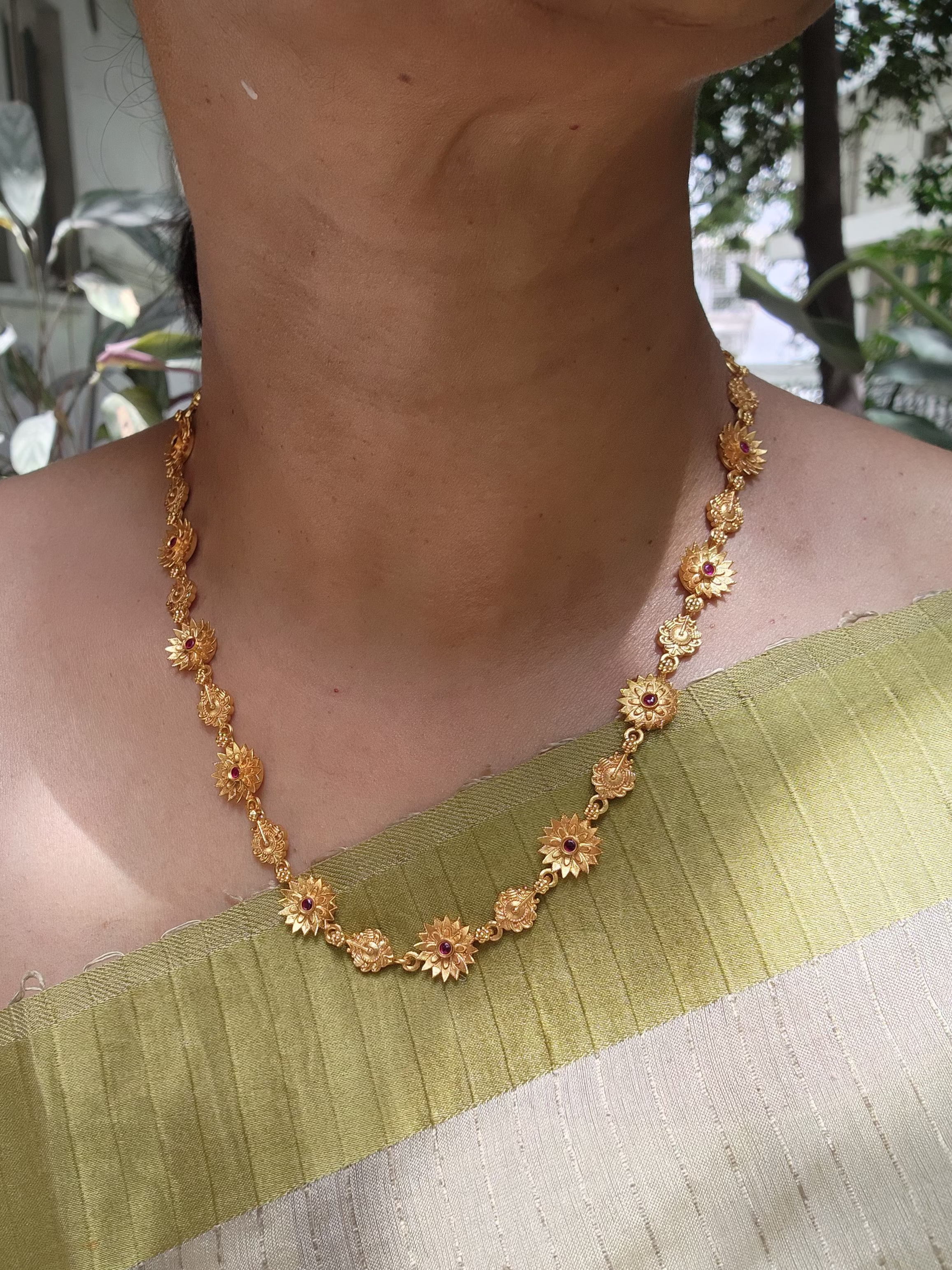Antique style gold polish flower necklace-Silver Neckpiece-CI-House of Taamara