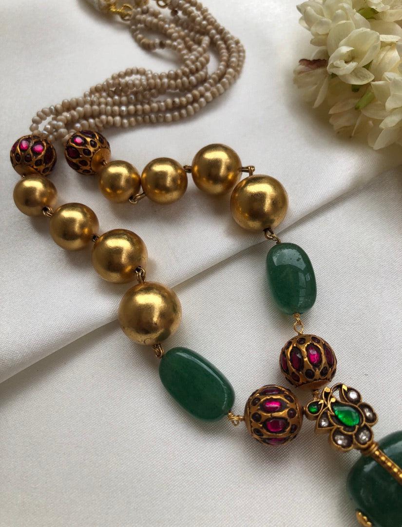 Antique Style Pendant With Big Gundu Beads Green Beads Pearls