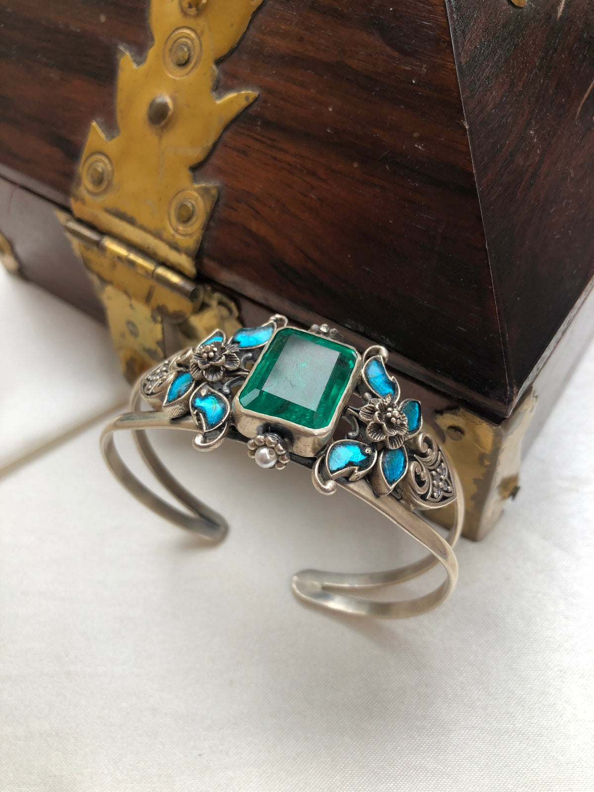 Blue kundan with green centre stone silver cuff bracelet-Silver Bracelet-PL-House of Taamara