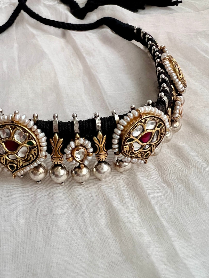 Dual tone black threaded necklace with kundan motifs-Silver Neckpiece-CI-House of Taamara