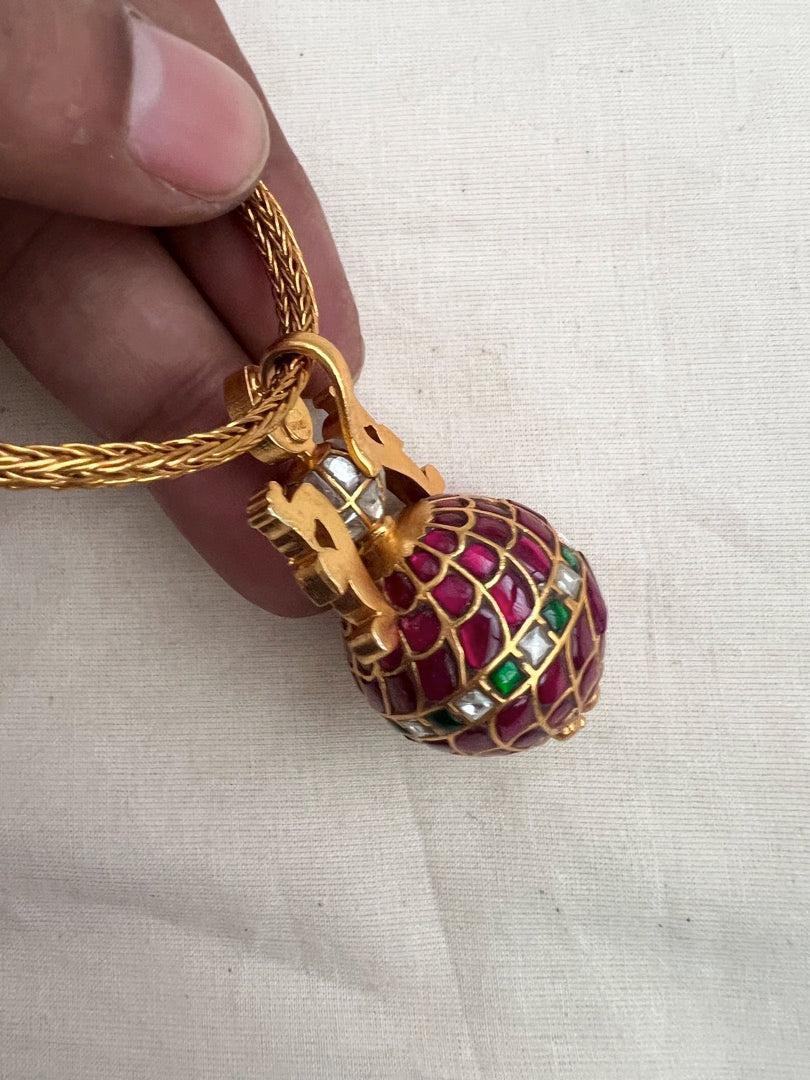 Gold polish kundan and ruby pendant with woven gold chain-Silver Neckpiece-CI-House of Taamara