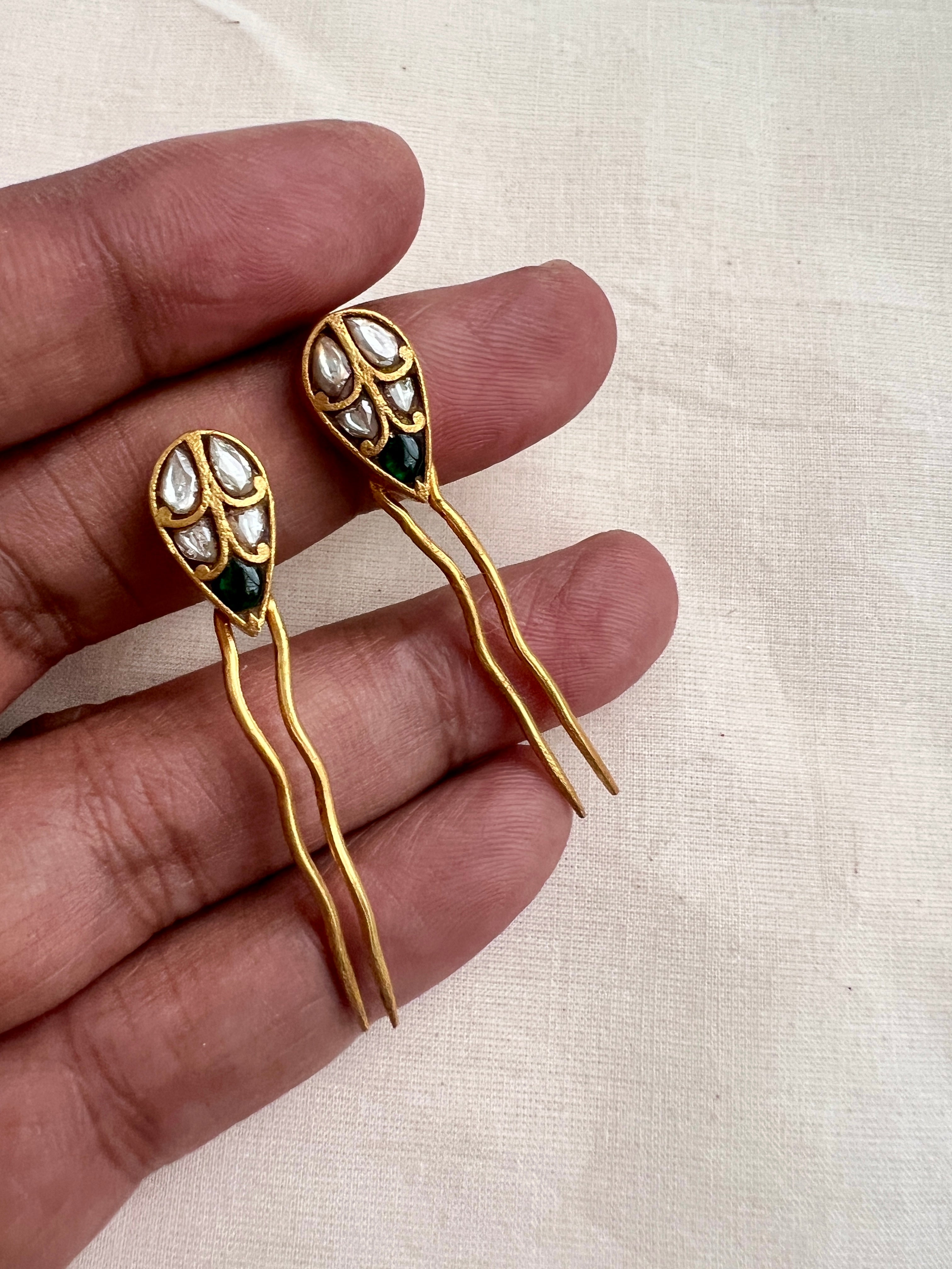 Gold polish kundan & emerald hair pins-Silver Neckpiece-CI-House of Taamara