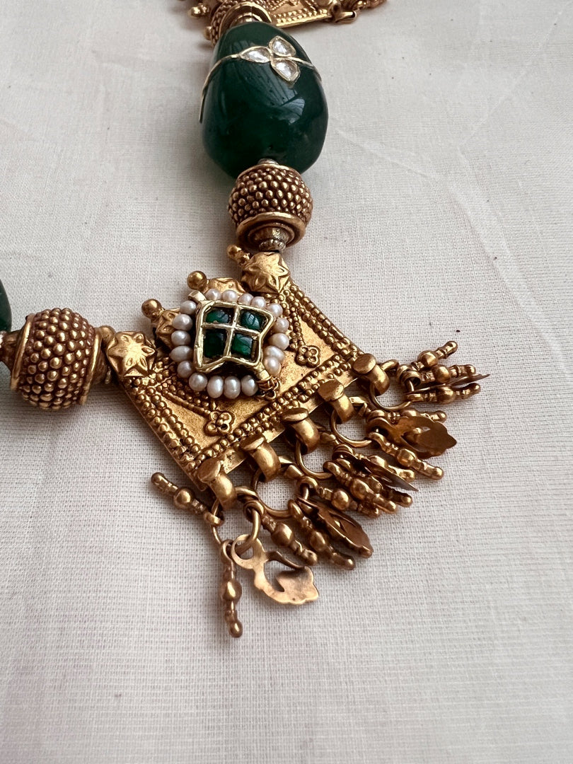 Gold polish kundan inlay work on emerald bead with pearl chain-Silver Neckpiece-CI-House of Taamara