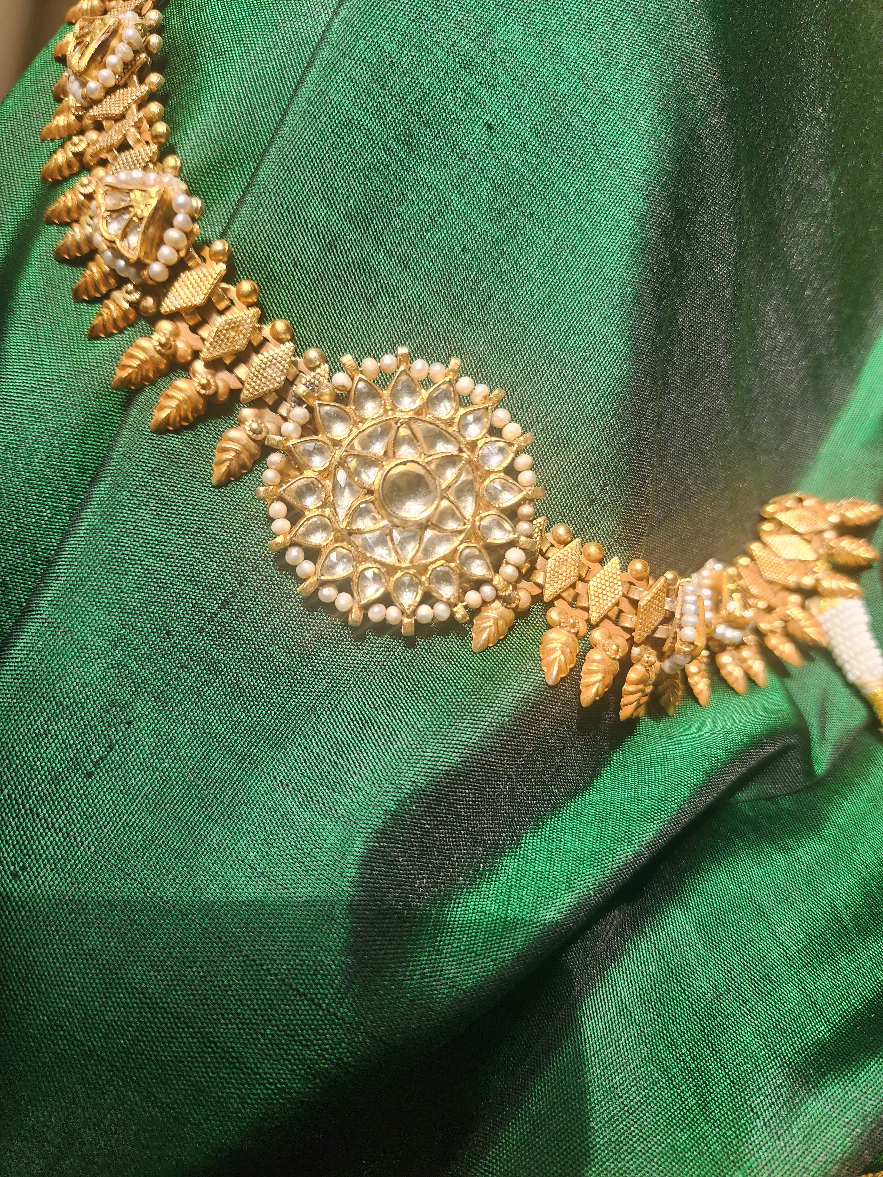 Gold polish kundan pendant necklace with pearls-Silver Neckpiece-CI-House of Taamara