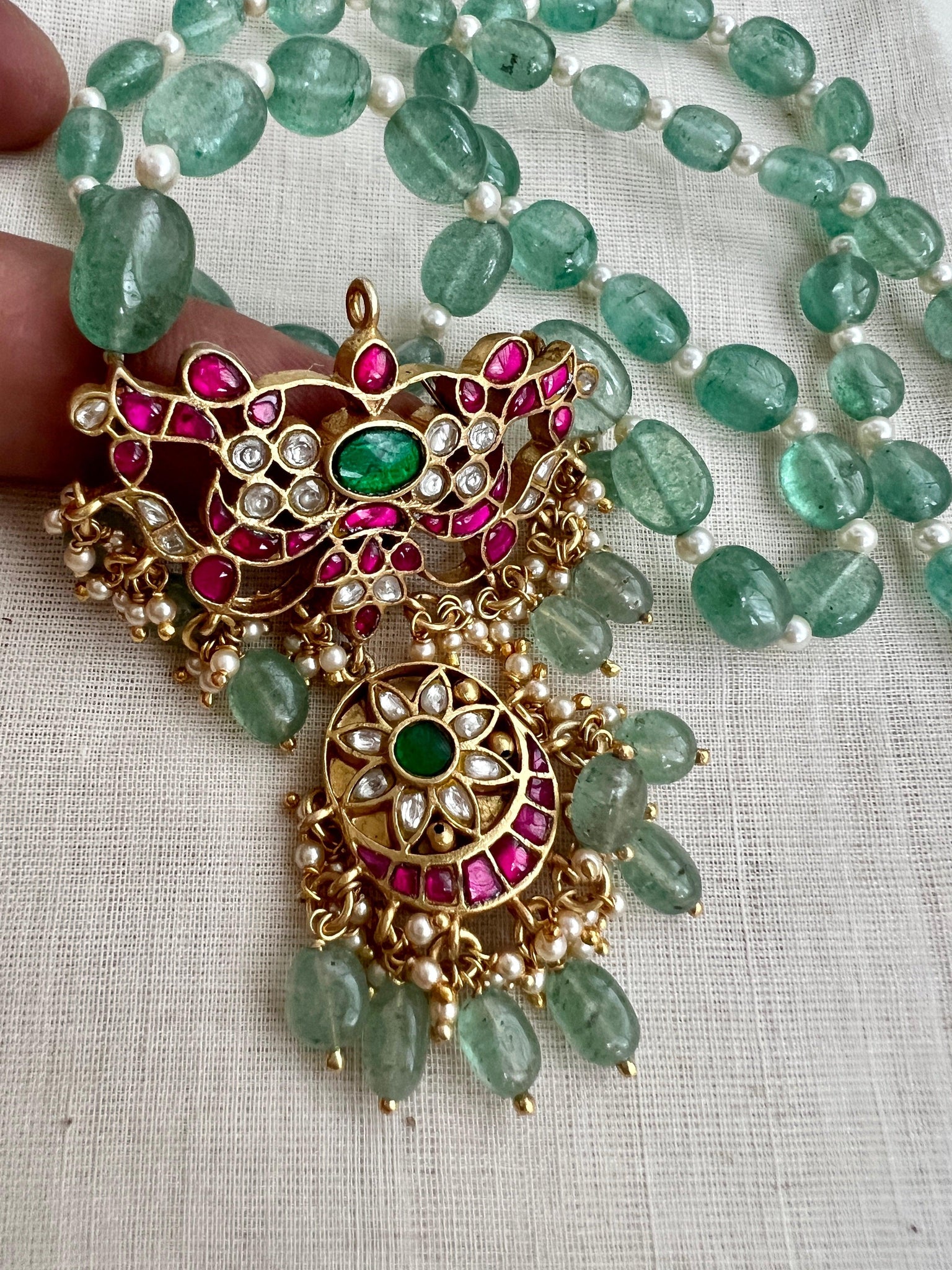 Gold polish kundan, ruby and green pendant with pearls and jade beads –  House of Taamara