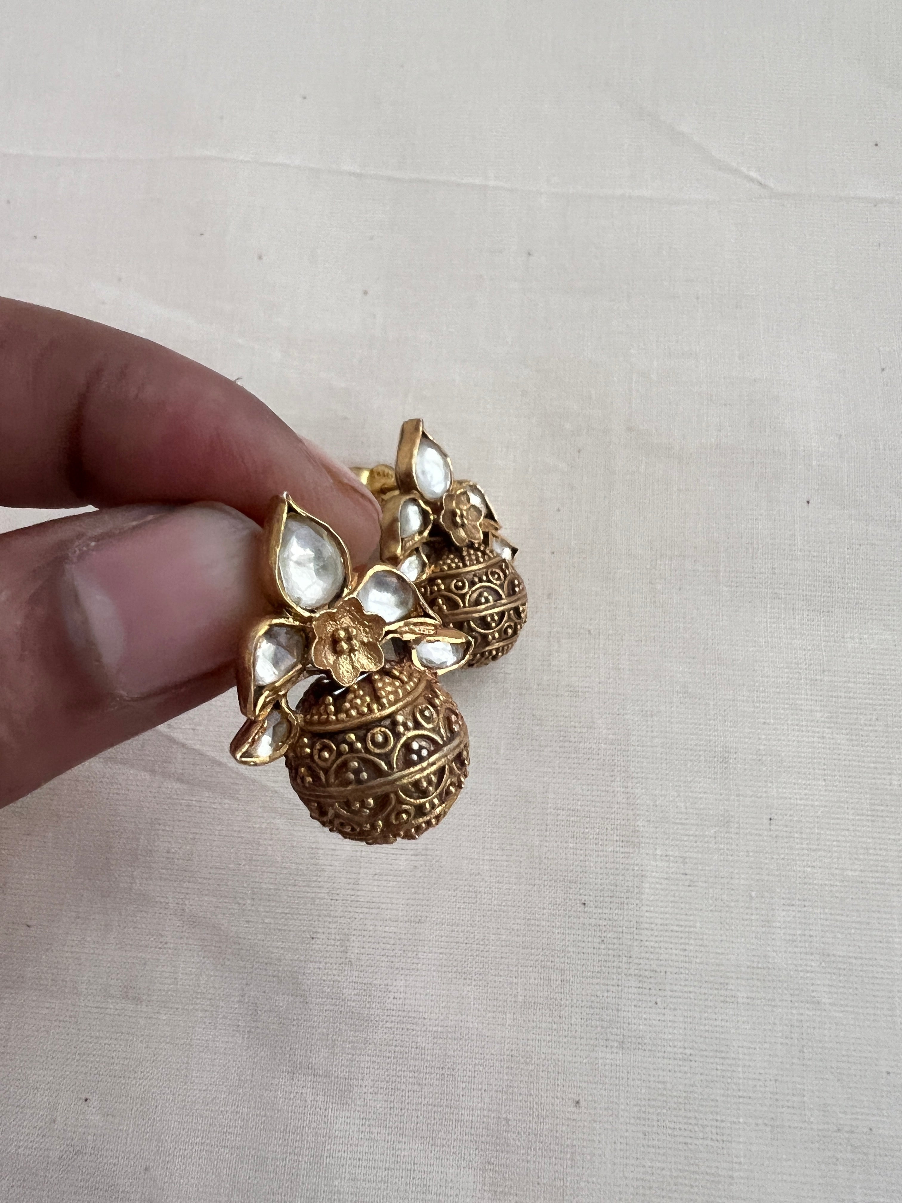 Gold polish kundan studs-Earrings-CI-House of Taamara