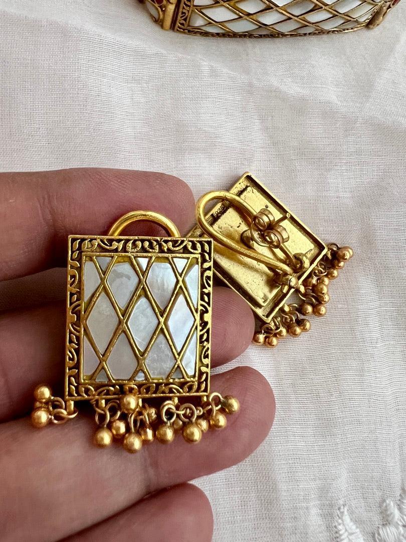 Gold polish mother of pearl choker with earrings, SET-Silver Neckpiece-CI-House of Taamara