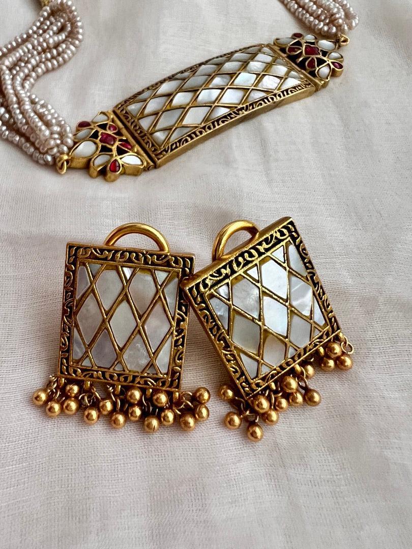 Gold polish mother of pearl choker with earrings, SET-Silver Neckpiece-CI-House of Taamara