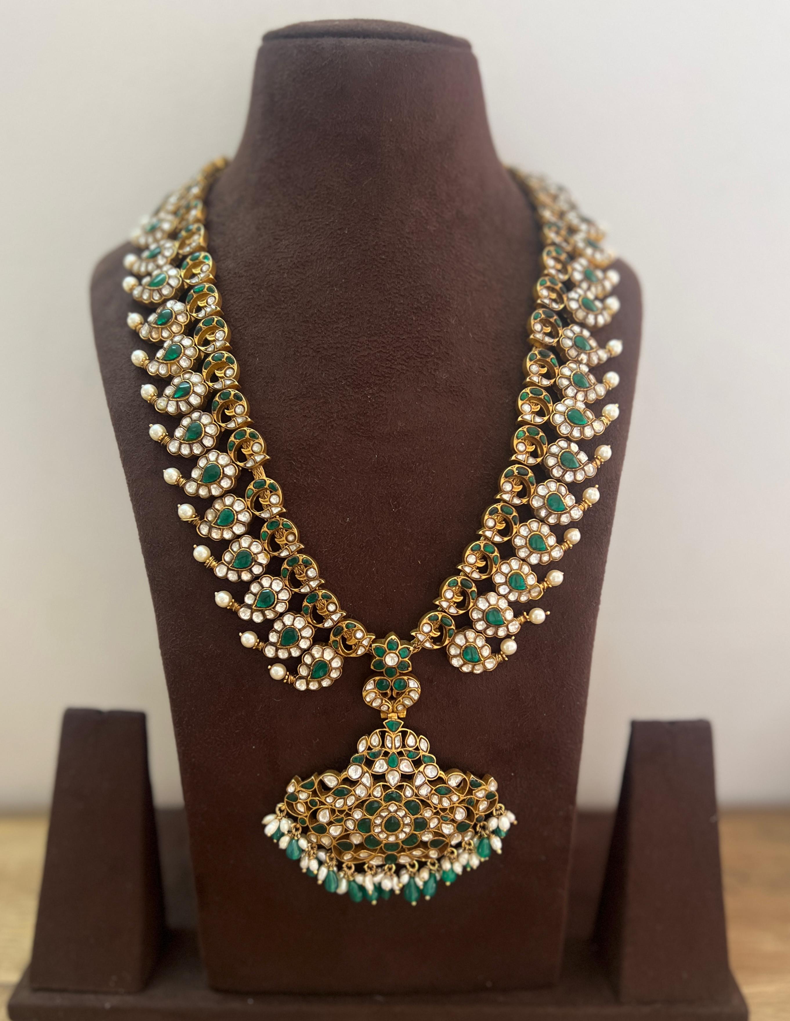 Gold polish statement kundan & emerald paisley necklace with pearls & green onyx beads-Silver Neckpiece-CI-House of Taamara