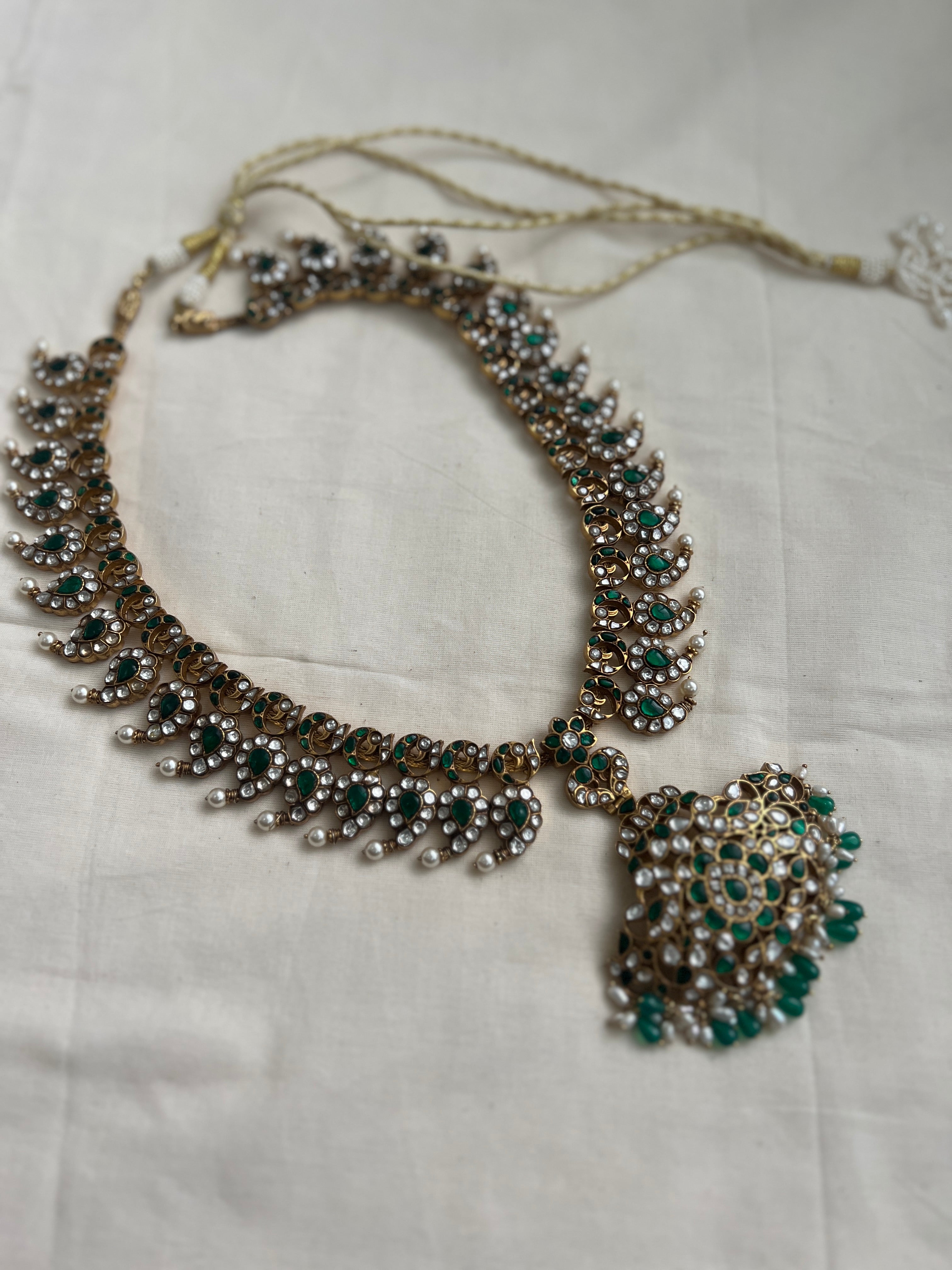 Gold polish statement kundan & emerald paisley necklace with pearls & green onyx beads-Silver Neckpiece-CI-House of Taamara