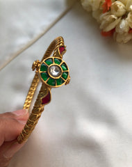 Golusu bangle with green kundan with screw, 2.6-Silver Bracelet-PL-House of Taamara