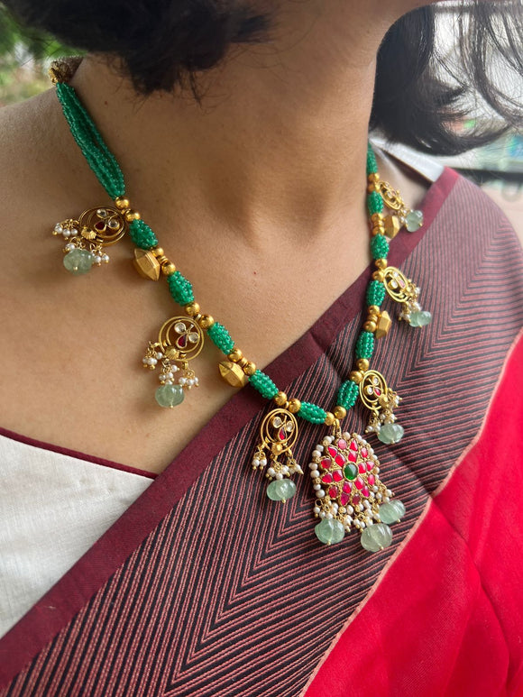 Bunch of Beads & Woven Necklace : Bottle Green – Myra Online