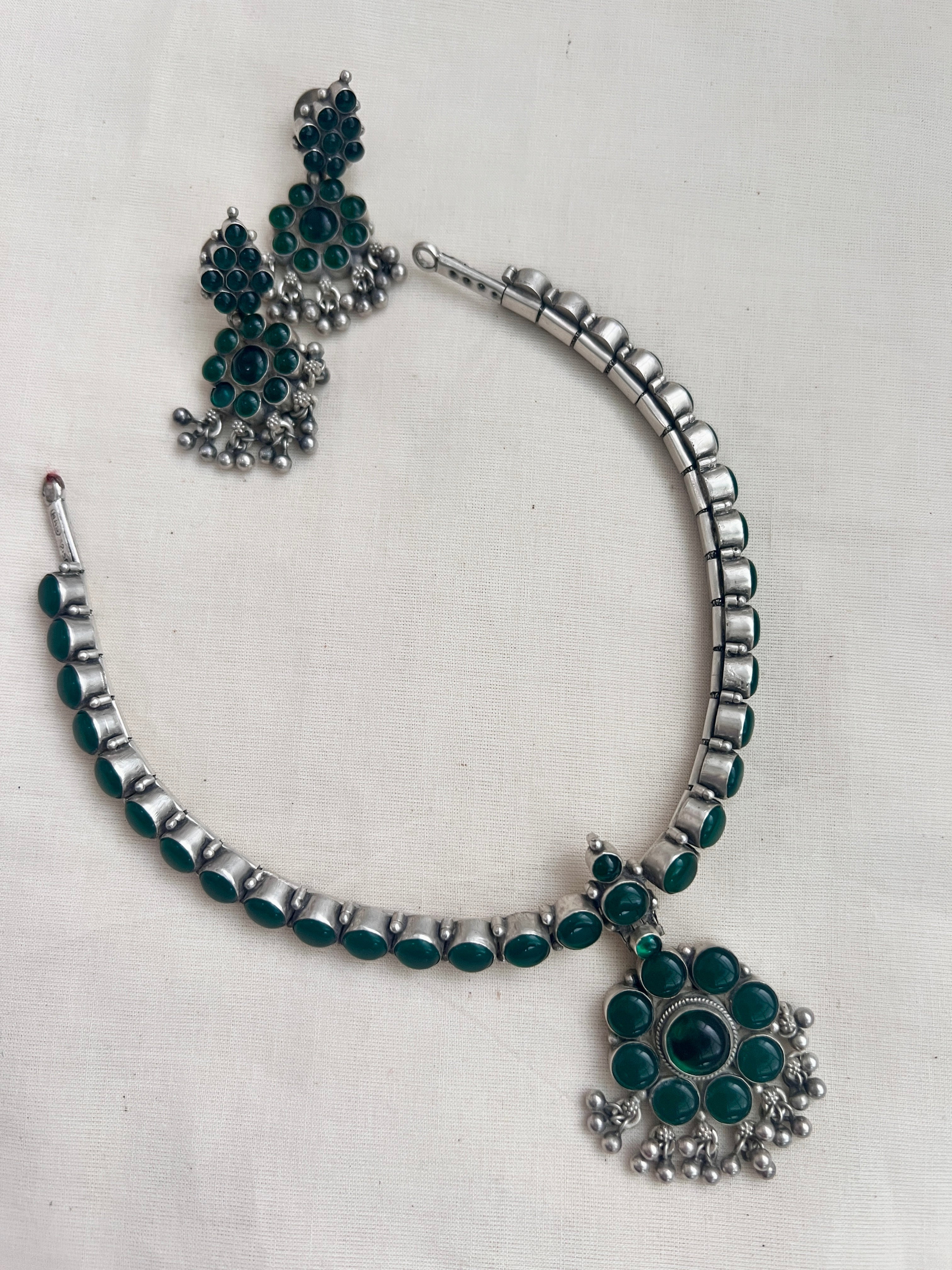 Green kemp adigai necklace with earrings, SET-Silver Neckpiece-CI-House of Taamara