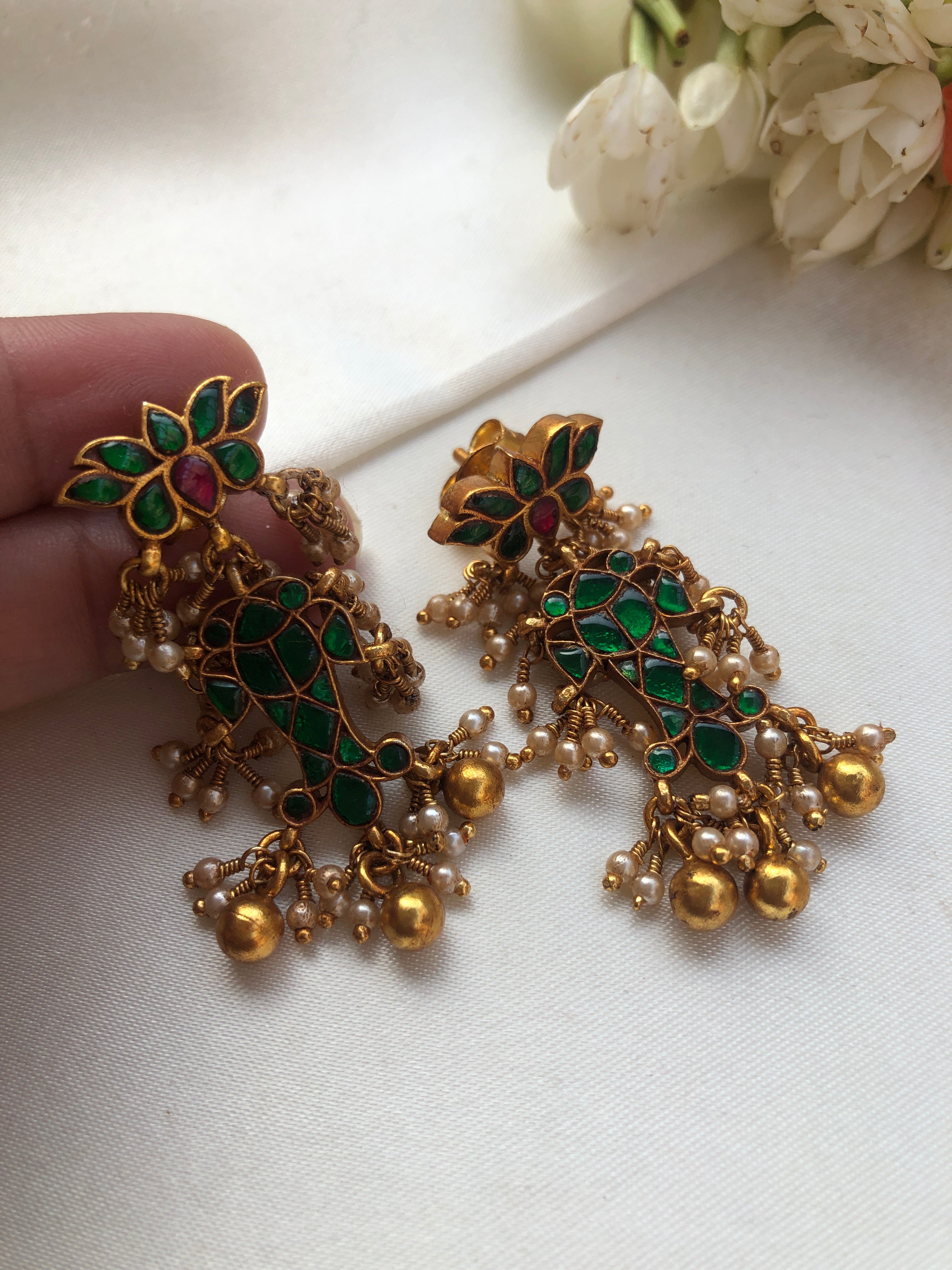 Green kundan matsya earrings-Earrings-PL-House of Taamara