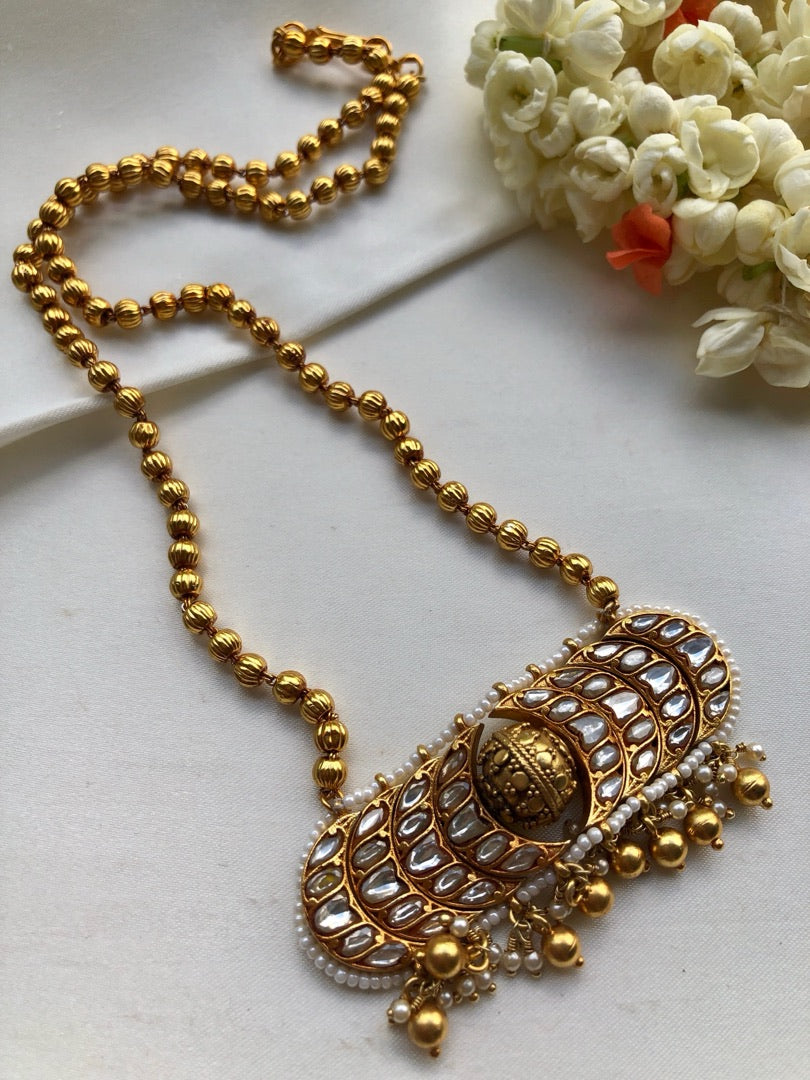 Gundu mala necklace with kundan pendant-Silver Neckpiece-pl-House of Taamara