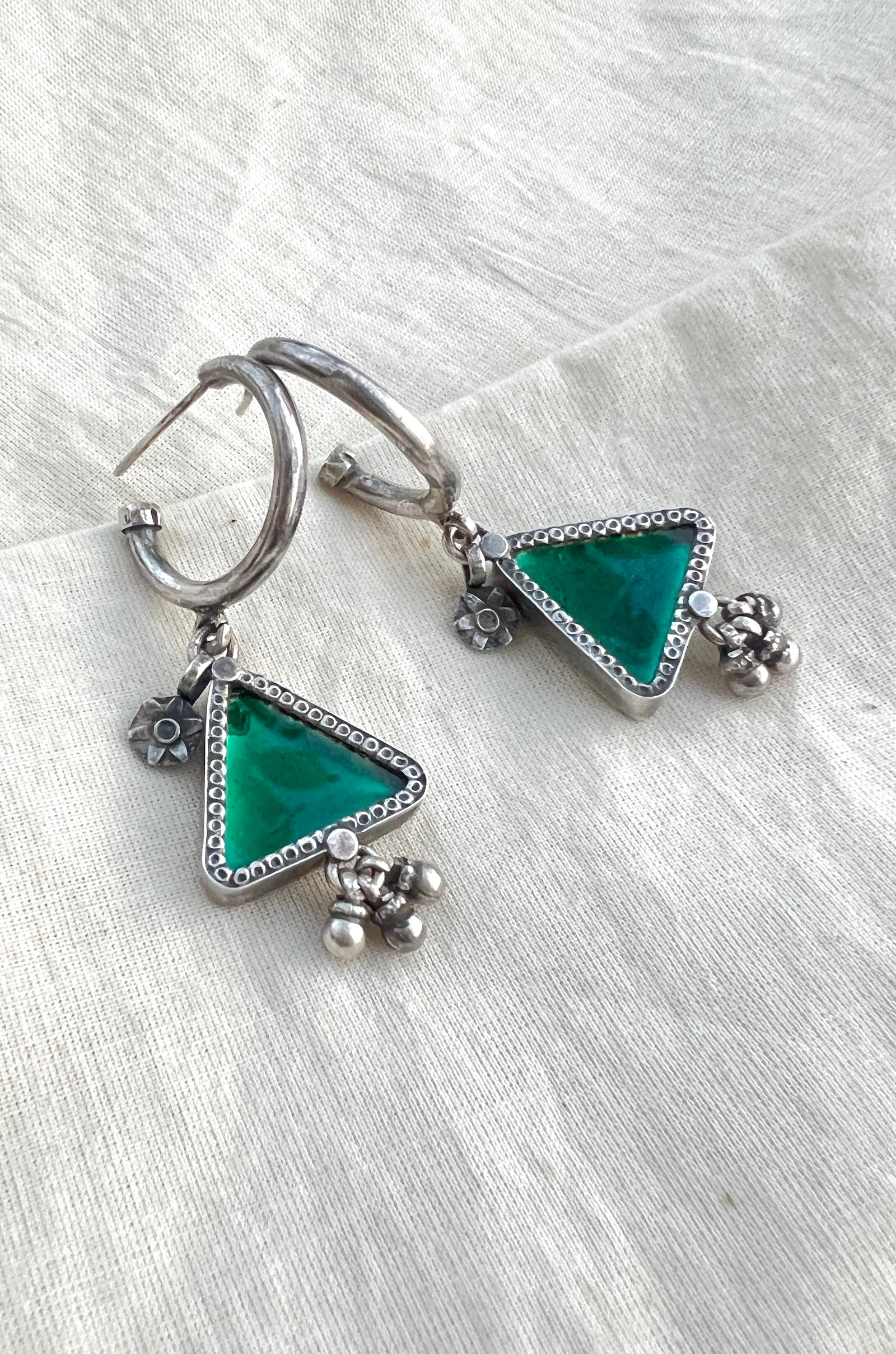 Hoop with green triangle-Silver earrings-EZ-House of Taamara