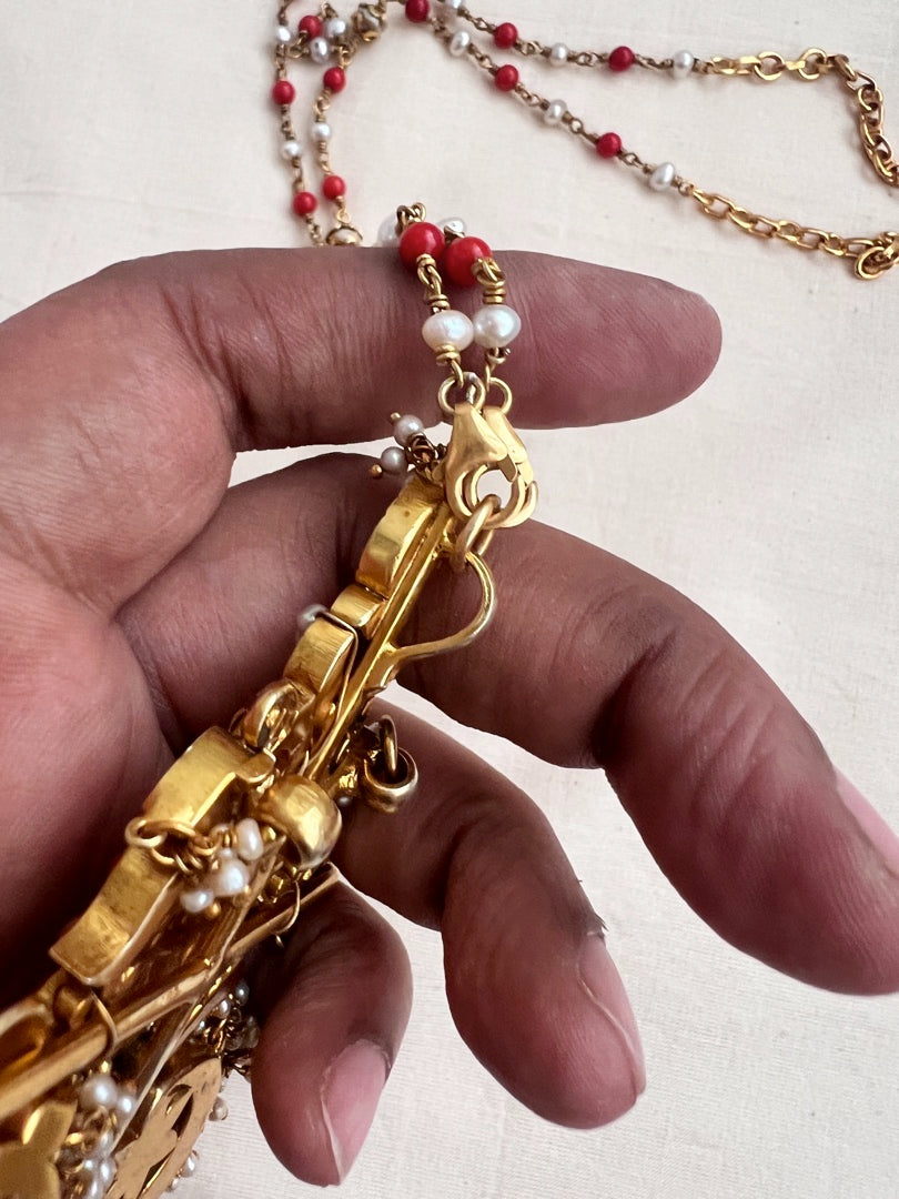 Gold polish kundan & coral pendant chain with pearls and coral beads