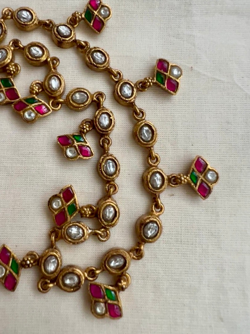 Gold polish kundan, ruby and emerald single line necklace
