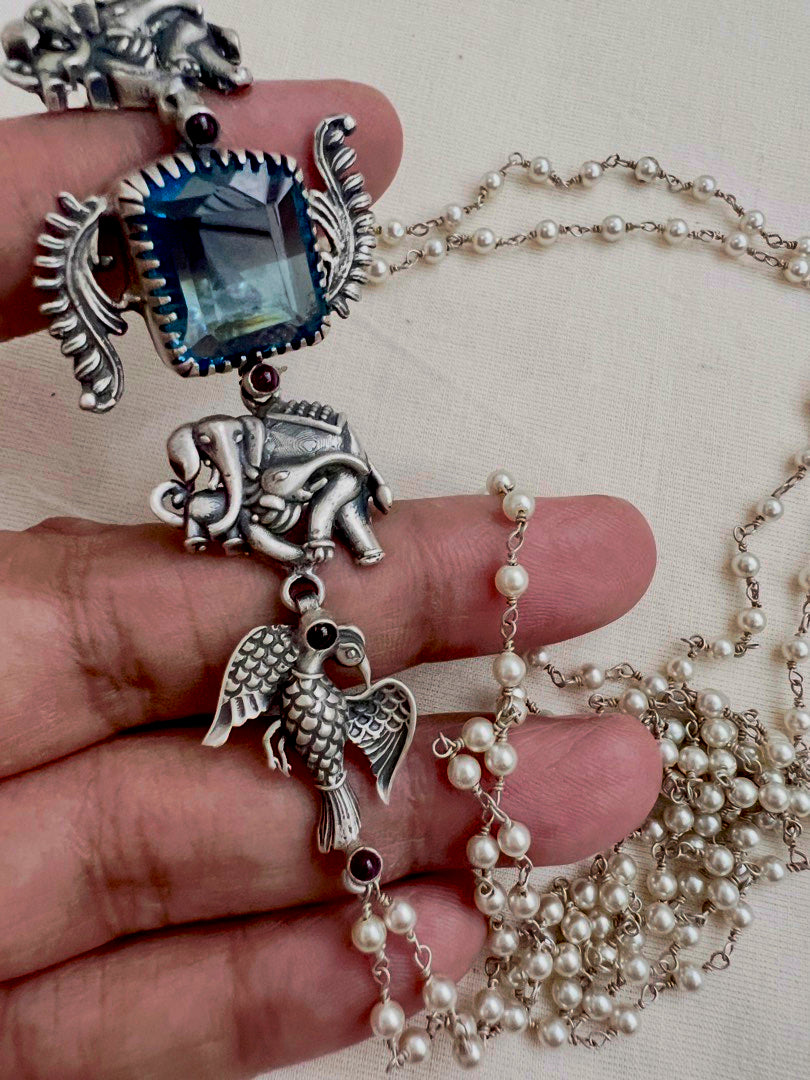 Blue stone with nakash & pearl side mope long chain