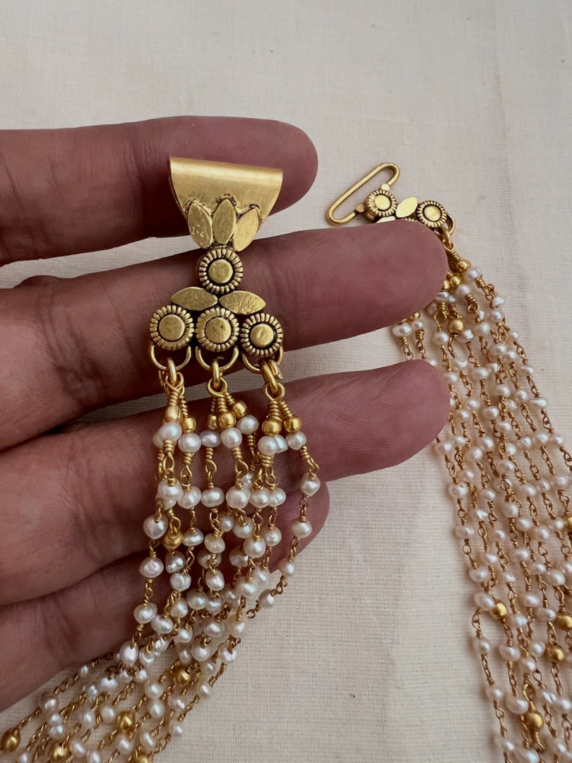 Gold polish multi layer pearls bunch chain