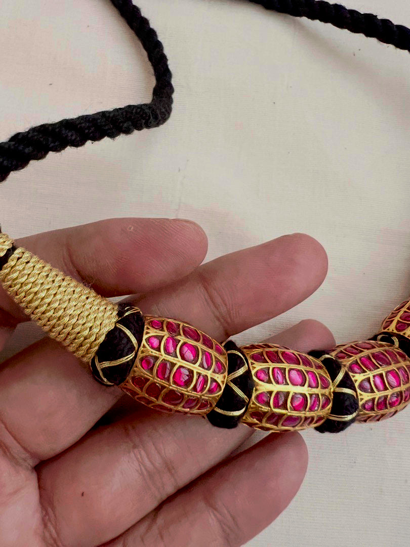 Gold polish big ruby beads stringed necklace