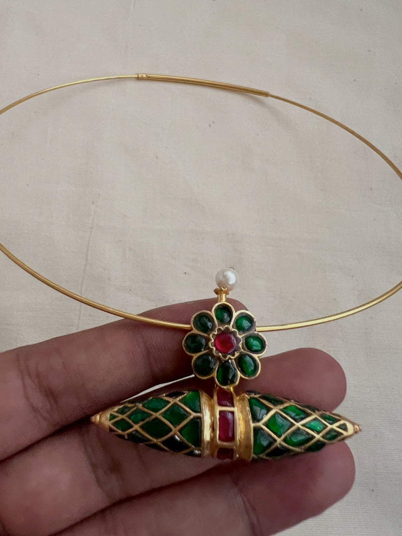 Gold polish hasli with ruby & emerald tawiz pendant