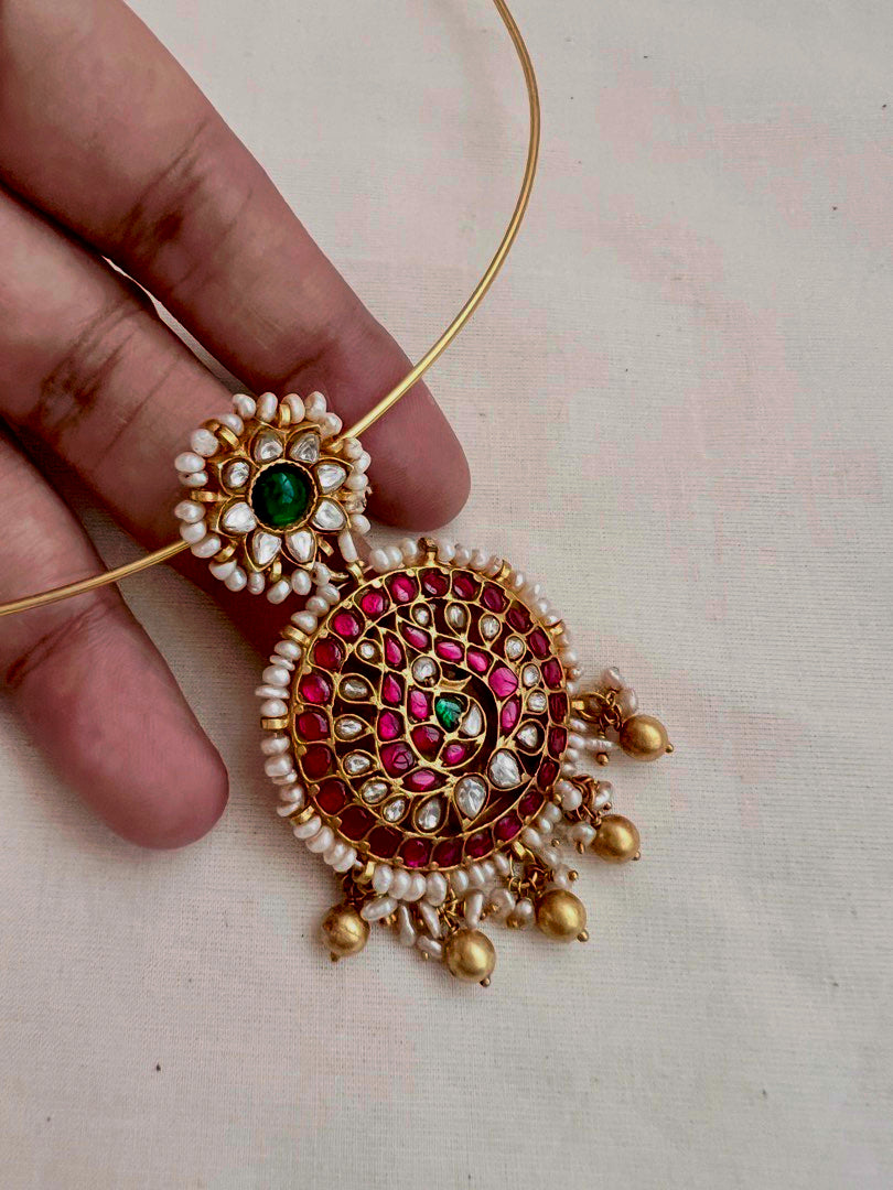 Kundan, ruby & emerald pendant with pearls and gold polish beads with hasli