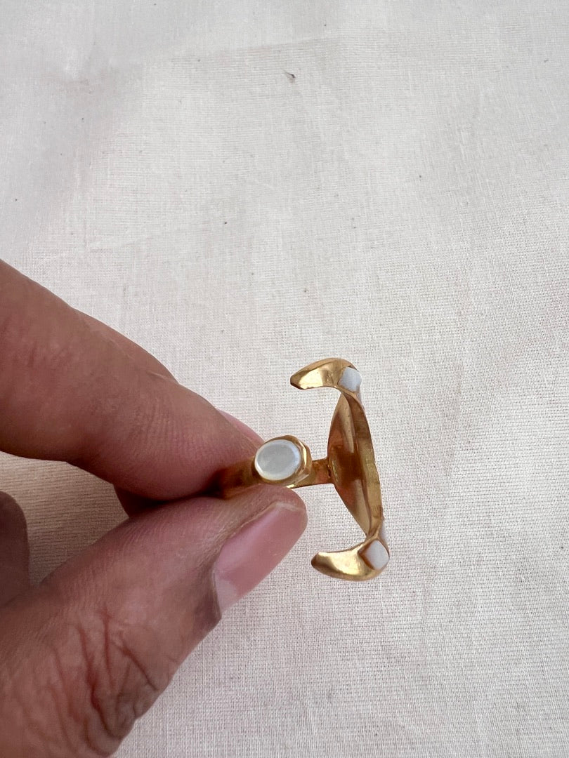 Gold polish mother of pearl ring