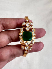 Gold polish kundan and emerald kada