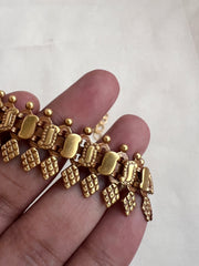 Antique gold polish necklace