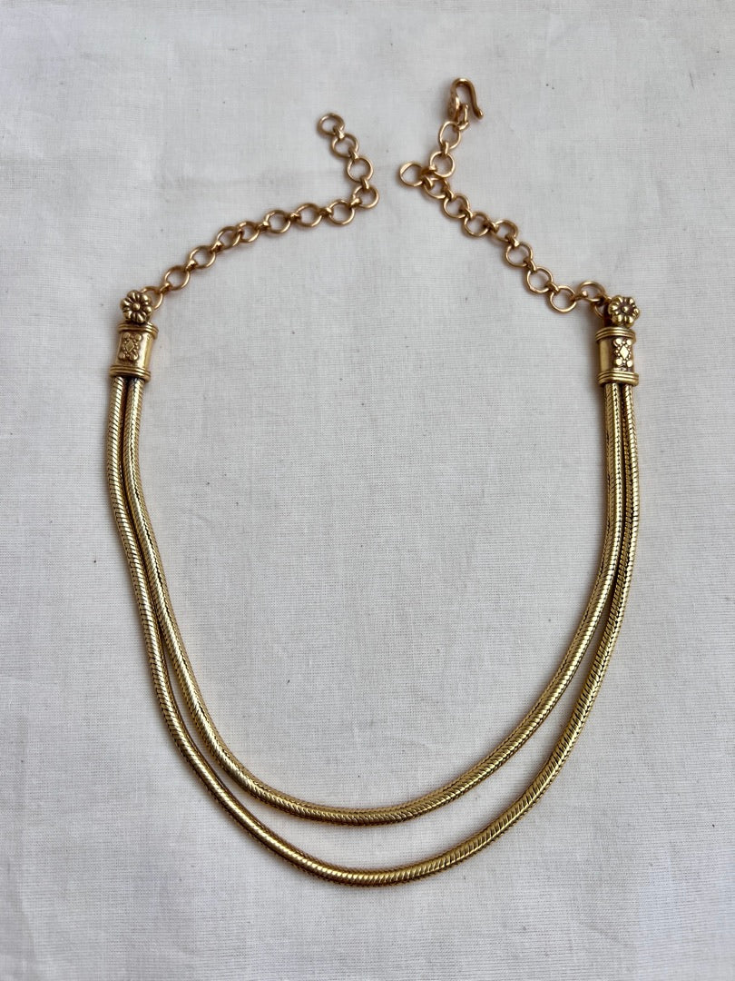 Antique gold polish necklace