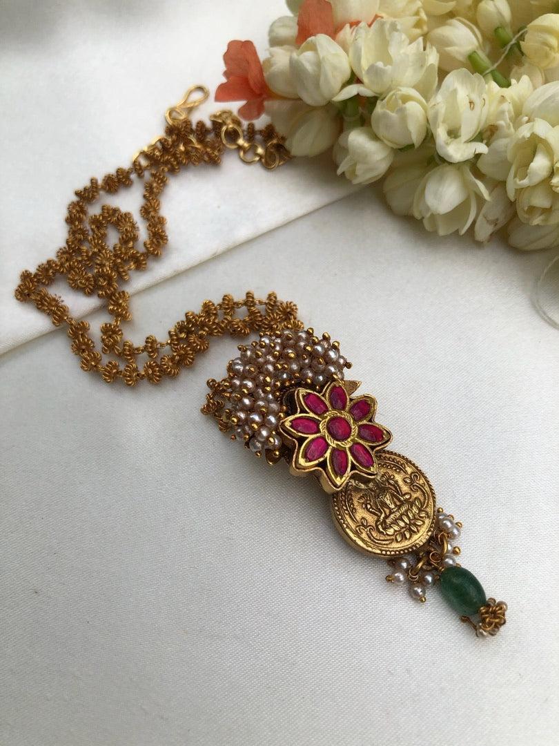 Kasu ruby kundan with antique style pendant & Tussi chain-Silver Neckpiece-pl-House of Taamara