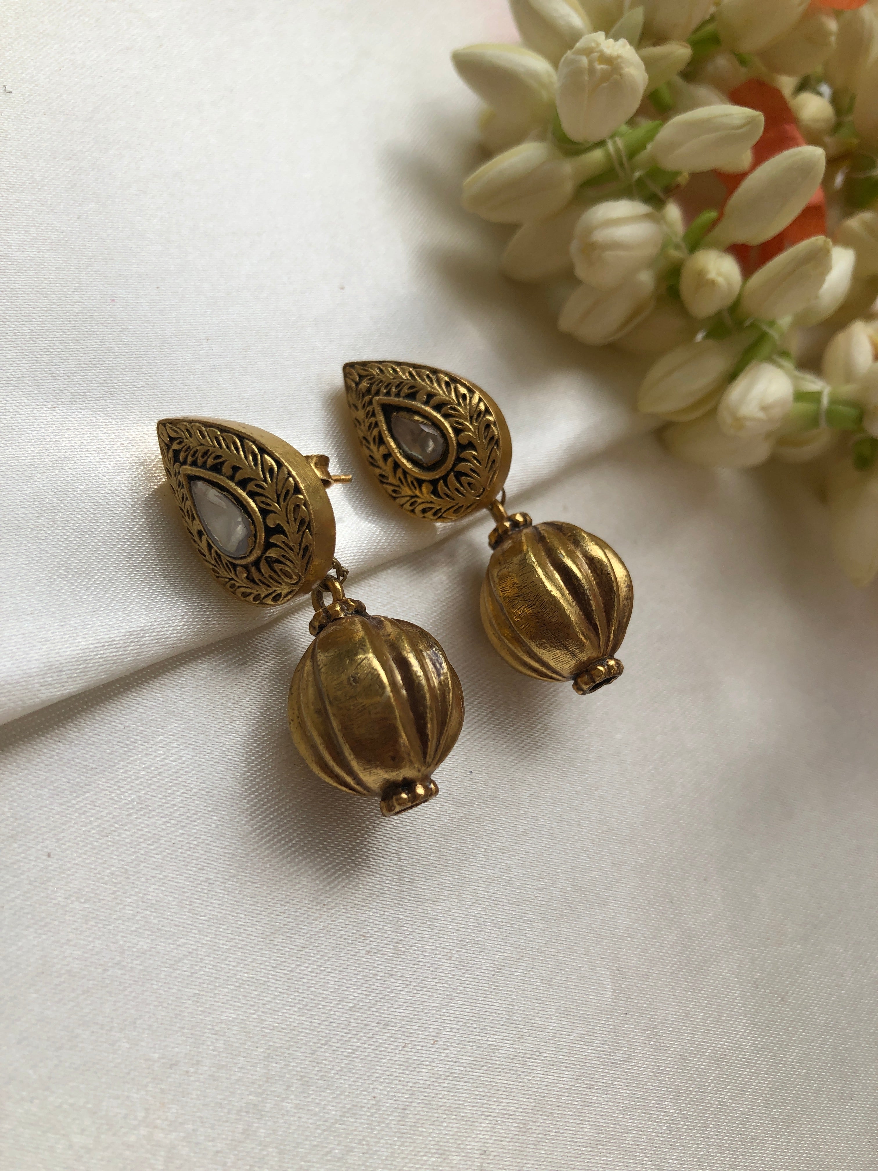 Kundan and antique bead earrings-Earrings-PL-House of Taamara