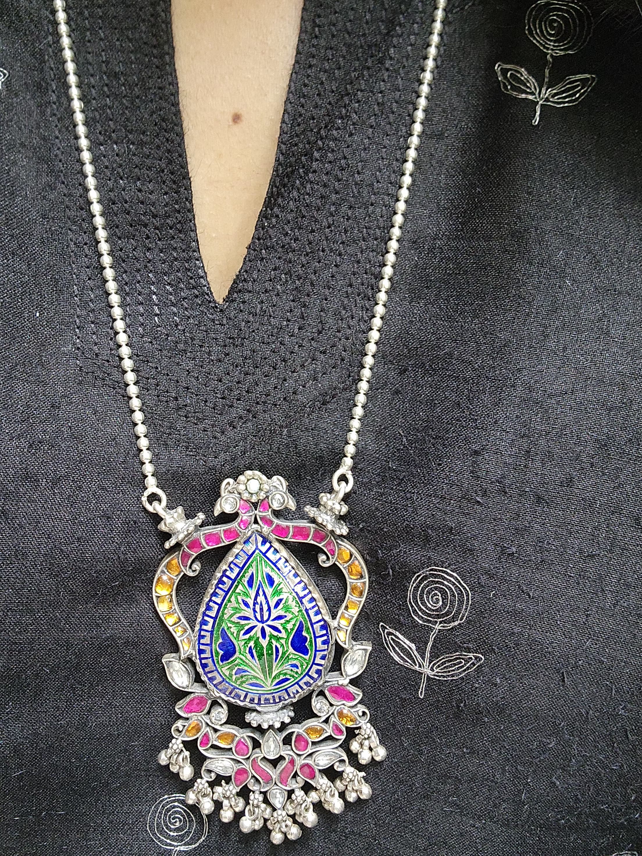 Kundan and enamel pendant with silver chain-Silver Neckpiece-PL-House of Taamara