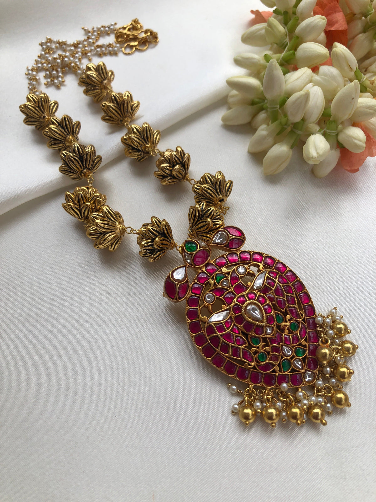 Kundan pendant with flower beads chain-Silver Neckpiece-PL-House of Taamara