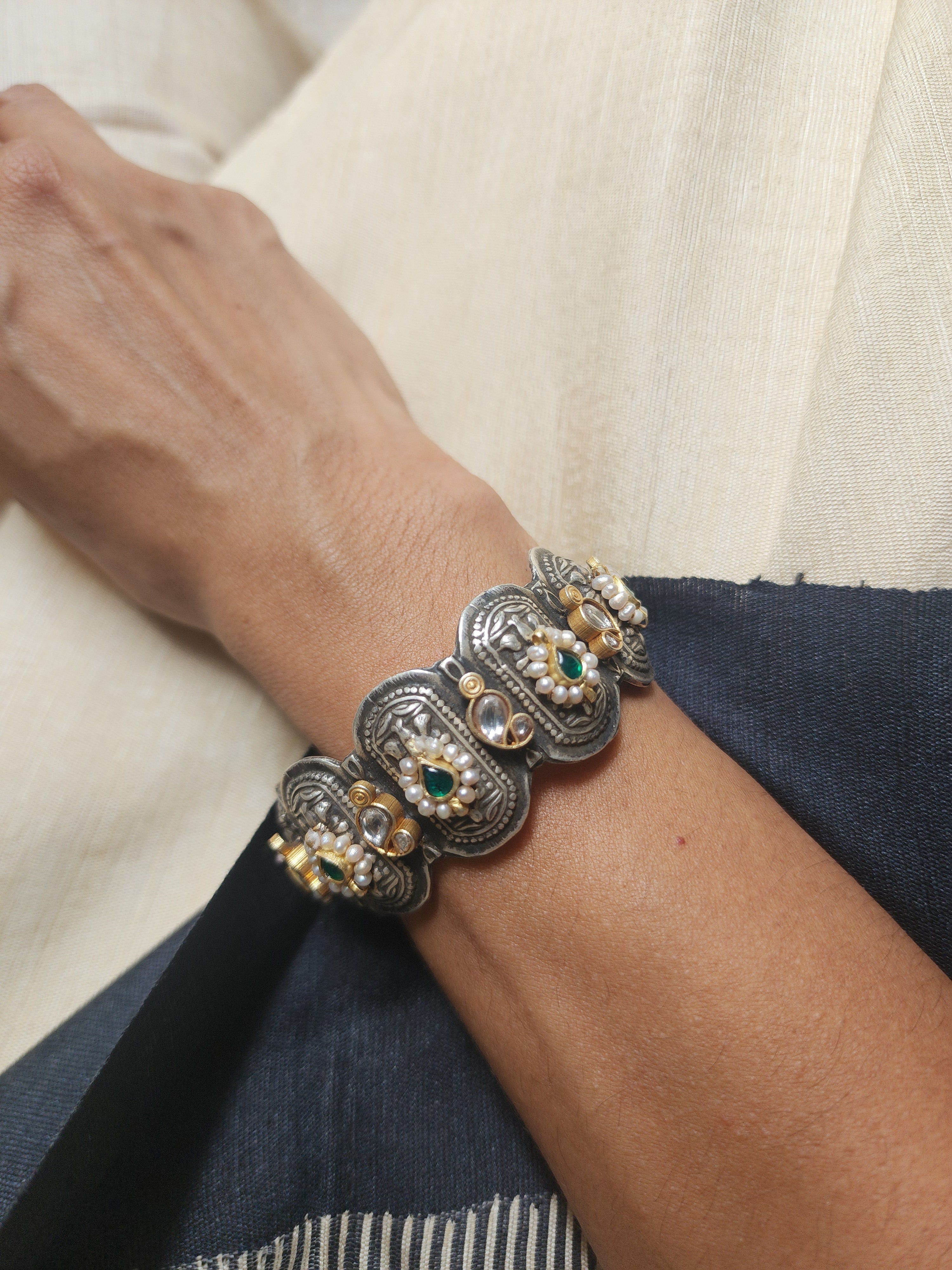 Two tone kundan motif kada-Silver Bracelet-CI-House of Taamara