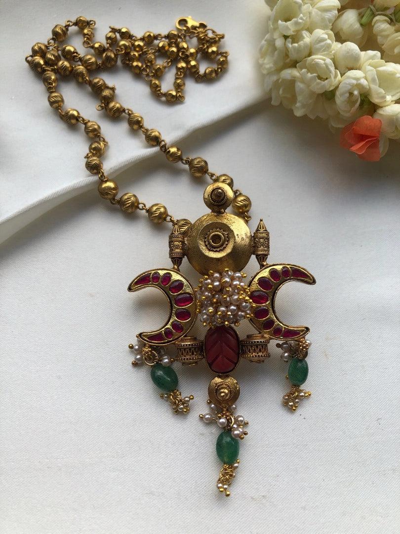 Vintage style ruby kundan chand pendant with gundu beads chain-Silver Neckpiece-pl-House of Taamara