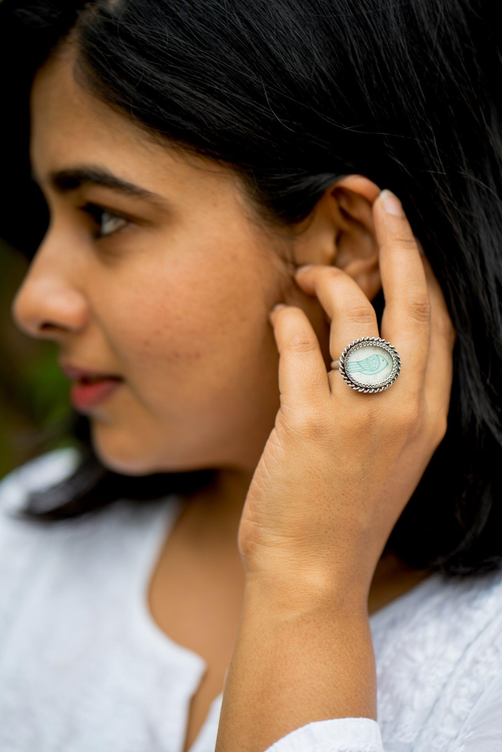 White oval with blue bird ring-Silver finger ring-EZ-House of Taamara