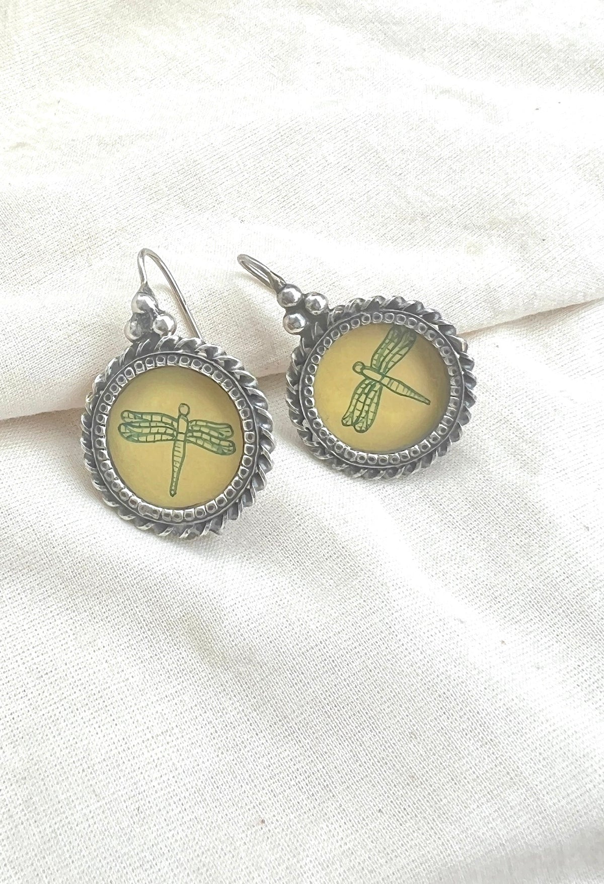 Yellow circle with dragonfly-Silver earrings-EZ-House of Taamara