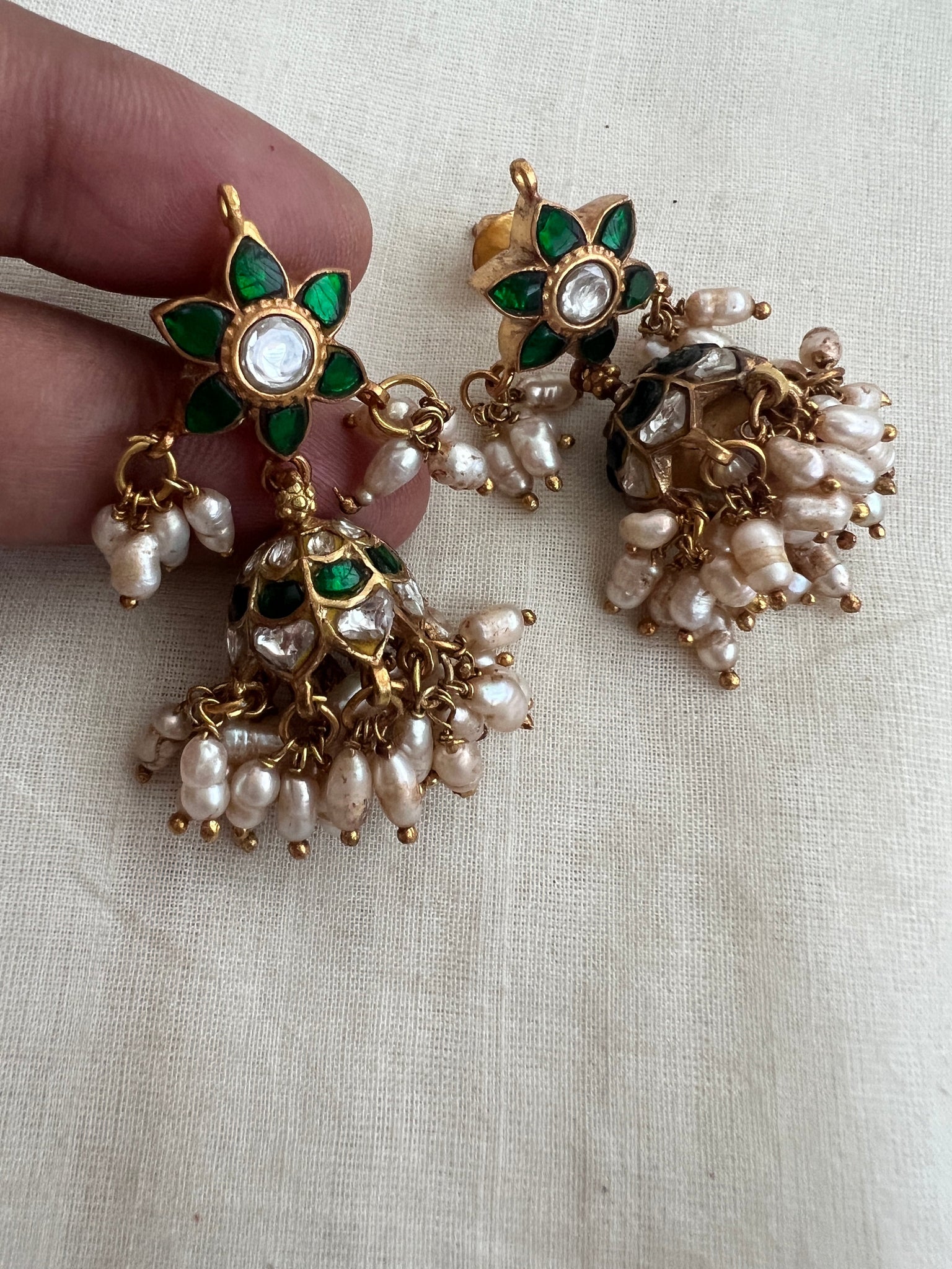 Zaveri Pearls Gold-Toned & White Kundan & Pearls Contemporary Jhumkas  Earrings - Absolutely Desi